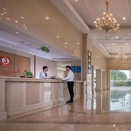 Vienna 3 Best Hotel Dongguan Liaobu Veicle City Exterior foto